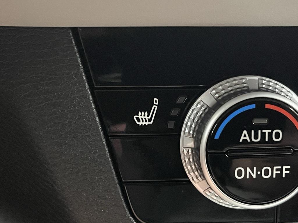 used 2023 Mitsubishi Outlander PHEV car, priced at $30,500