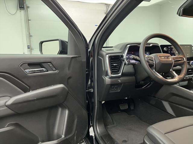 new 2025 GMC Canyon car, priced at $59,997