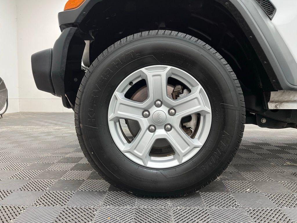 used 2021 Jeep Wrangler Unlimited car, priced at $25,948