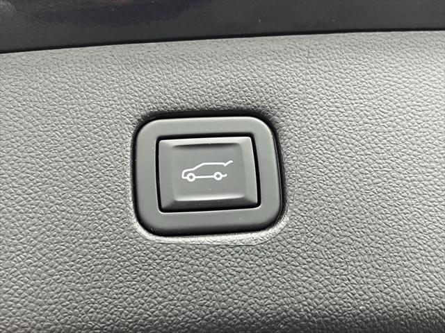 used 2021 Chevrolet Blazer car, priced at $22,478