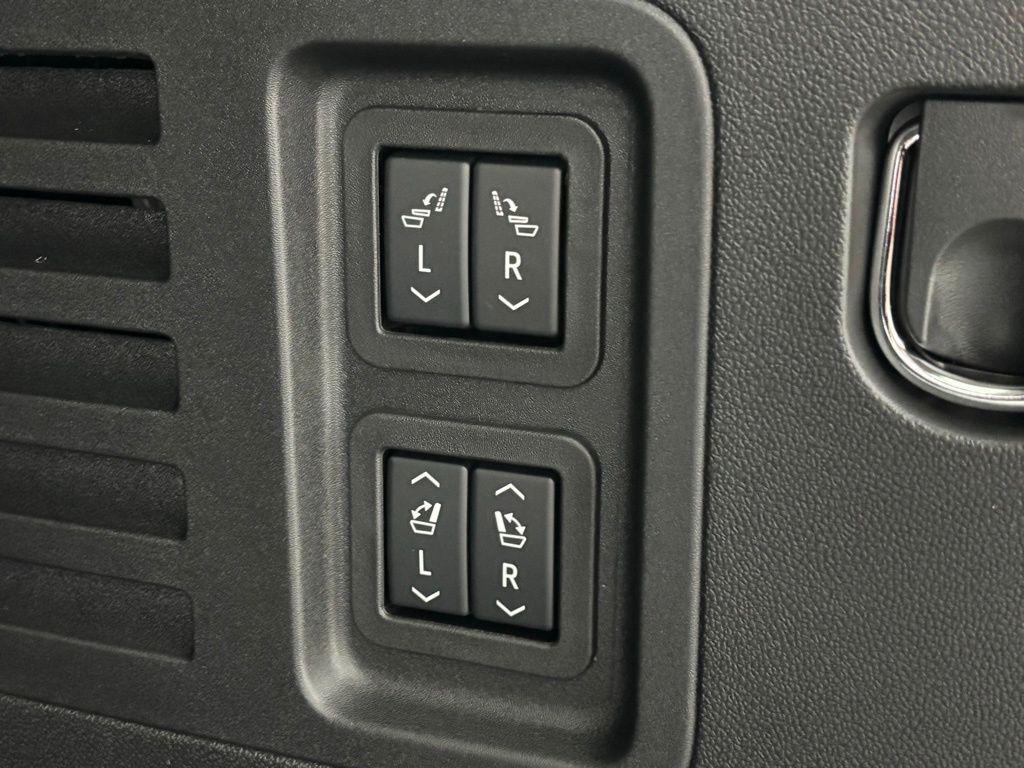 new 2026 Buick Enclave car, priced at $63,661
