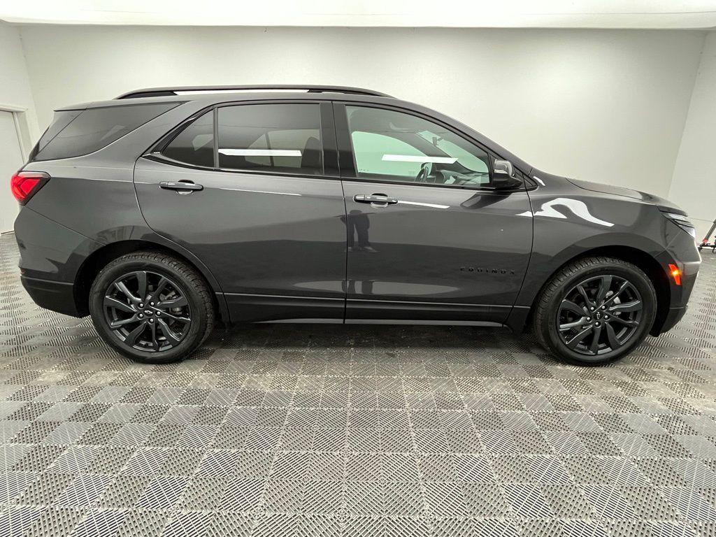 used 2022 Chevrolet Equinox car, priced at $22,248