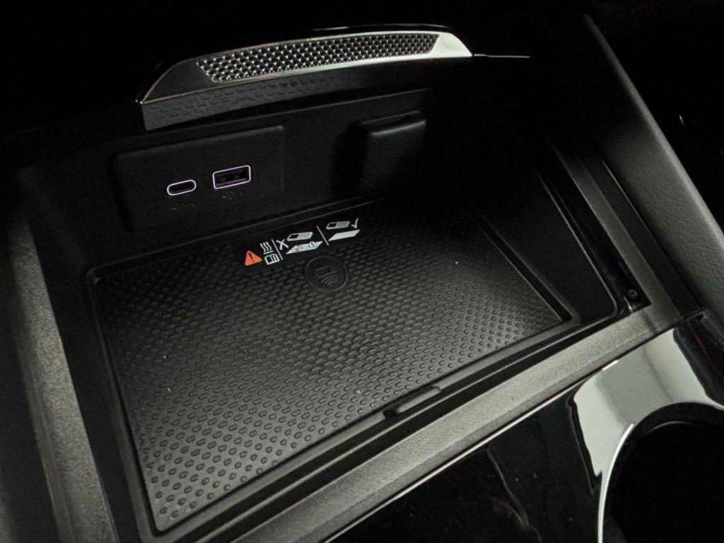 new 2025 Buick Envision car, priced at $38,000