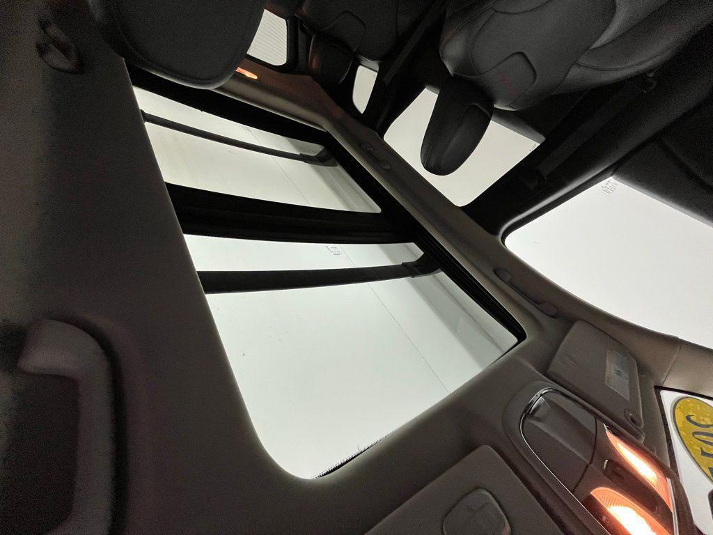 used 2015 Jeep Cherokee car, priced at $11,495