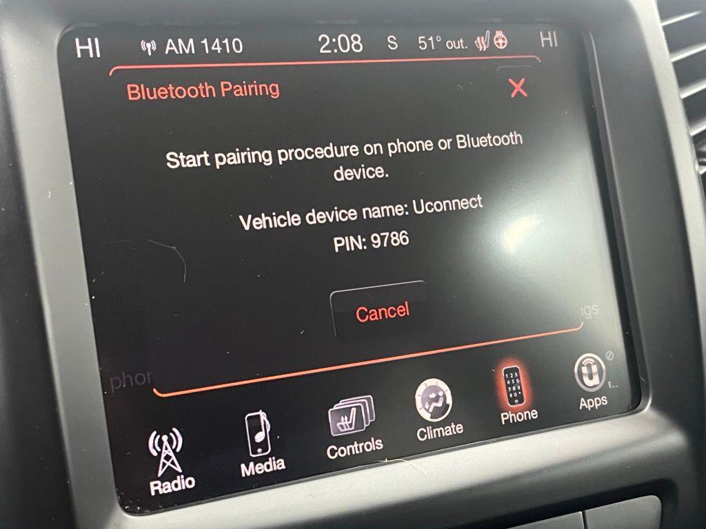 used 2015 Jeep Cherokee car, priced at $11,495