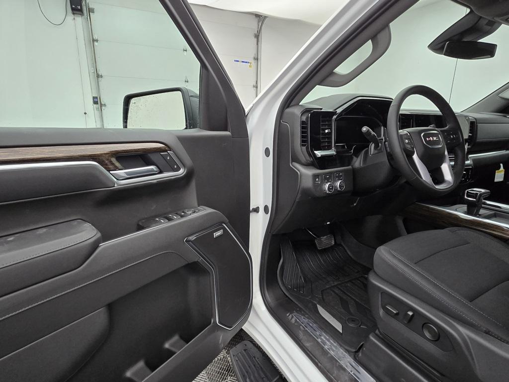 new 2026 GMC Sierra 1500 car, priced at $62,110