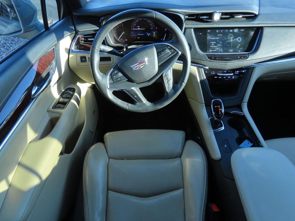 used 2017 Cadillac XT5 car, priced at $13,599