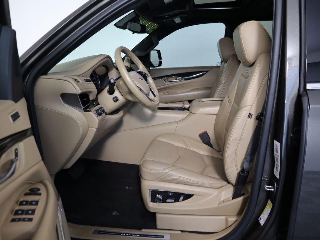 used 2020 Cadillac Escalade car, priced at $38,999