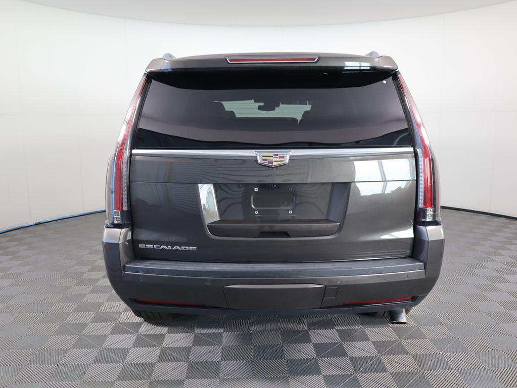 used 2020 Cadillac Escalade car, priced at $38,999