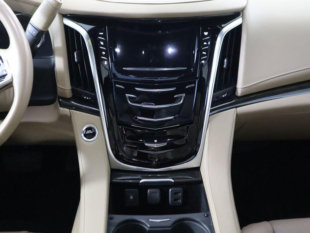 used 2020 Cadillac Escalade car, priced at $38,999