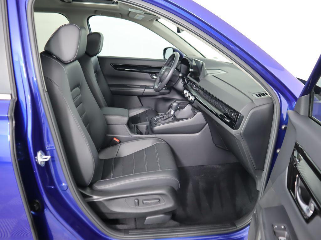 used 2024 Honda CR-V car, priced at $32,999