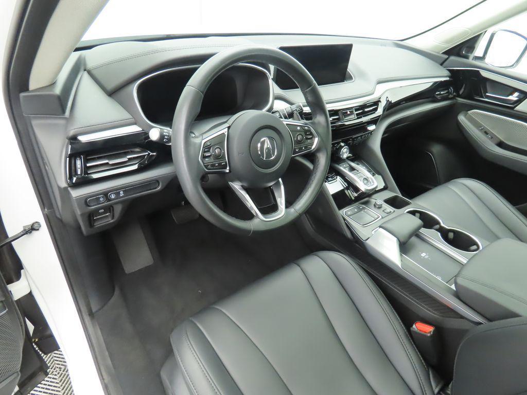 used 2023 Acura MDX car, priced at $36,996