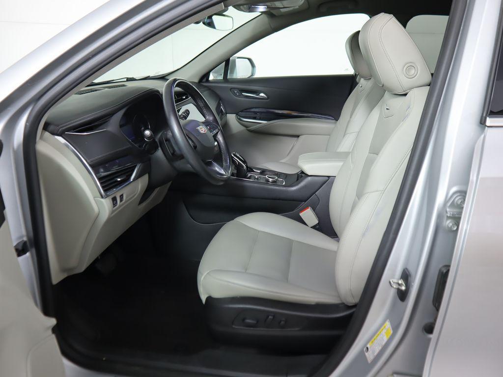 used 2020 Cadillac XT4 car, priced at $19,777