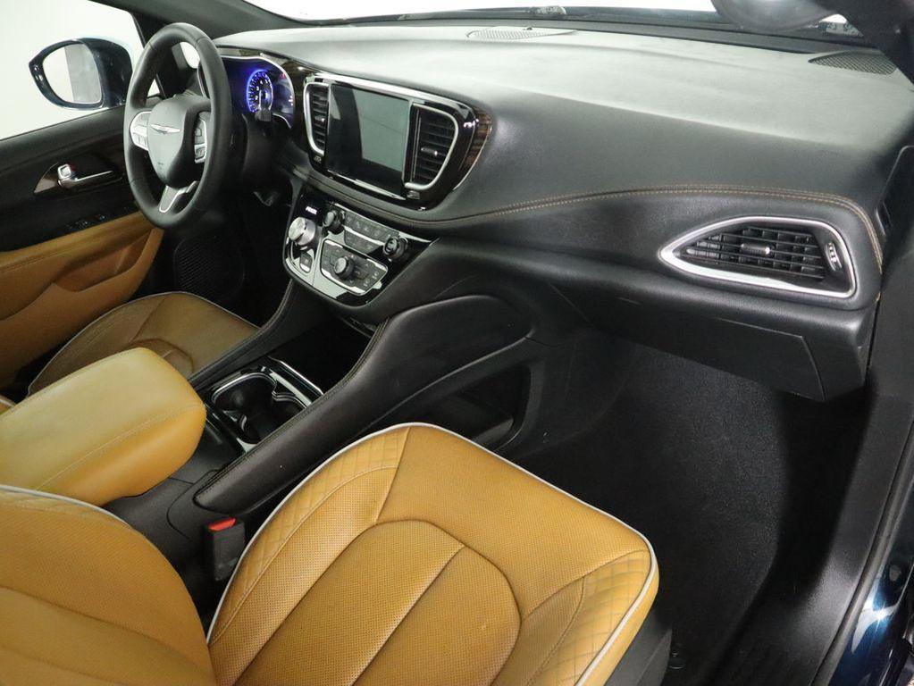 used 2022 Chrysler Pacifica car, priced at $31,999