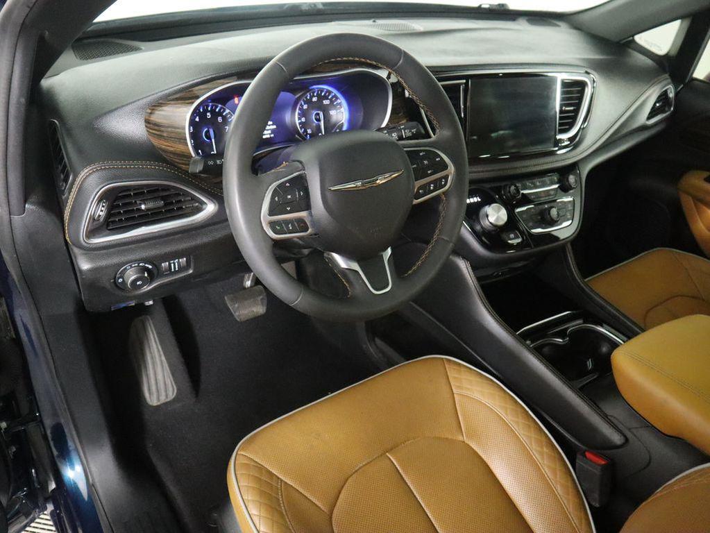 used 2022 Chrysler Pacifica car, priced at $31,999