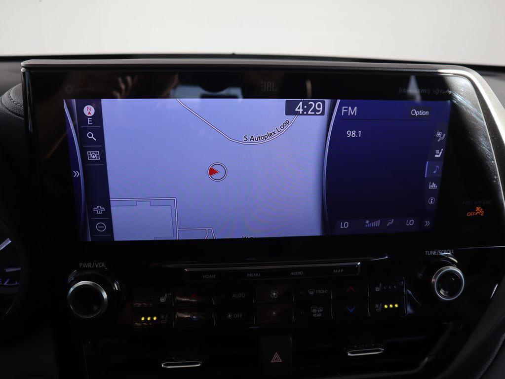 used 2021 Toyota Highlander car, priced at $35,999