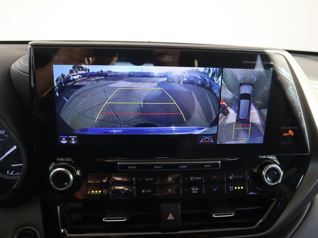 used 2021 Toyota Highlander car, priced at $35,999