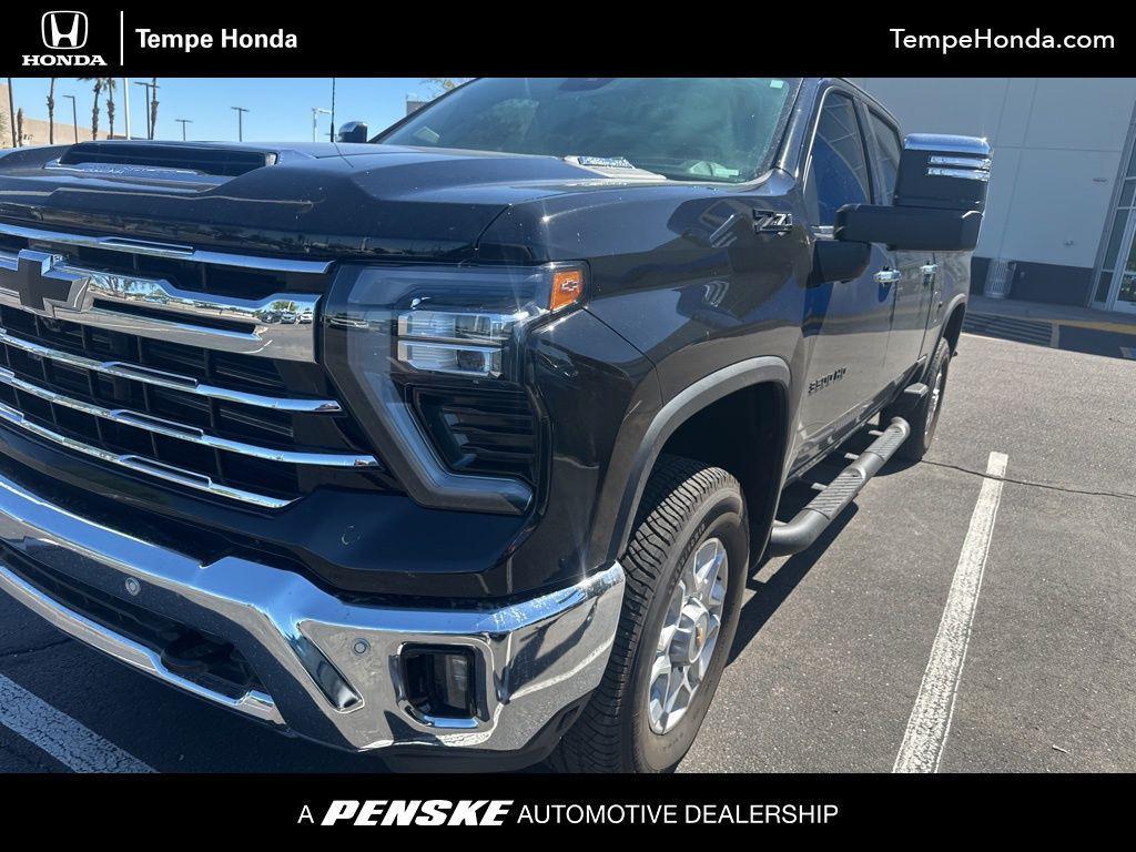 used 2025 Chevrolet Silverado 3500 car, priced at $73,999