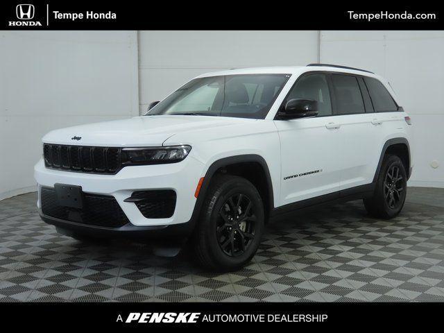 used 2024 Jeep Grand Cherokee car, priced at $30,998