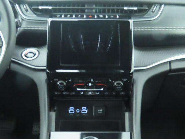 used 2024 Jeep Grand Cherokee car, priced at $30,998