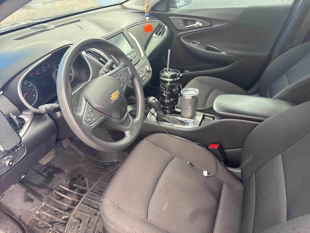 used 2018 Chevrolet Malibu car, priced at $12,999