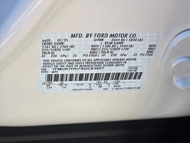 new 2025 Ford Explorer car, priced at $52,486