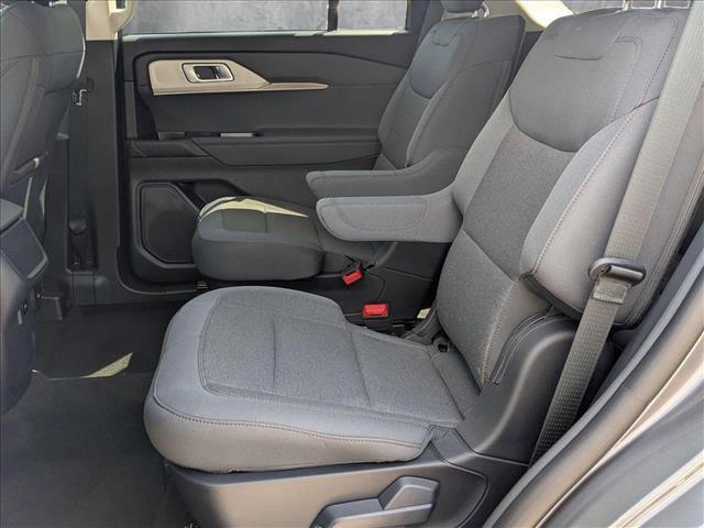 new 2025 Ford Explorer car, priced at $39,460