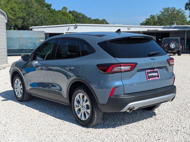 new 2025 Ford Escape car, priced at $30,583