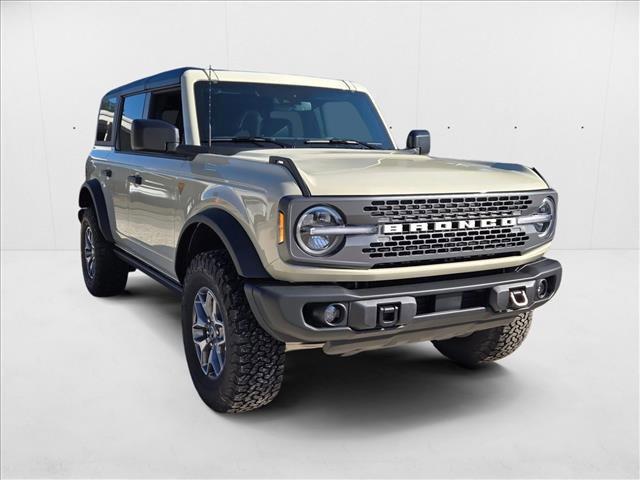 new 2025 Ford Bronco car, priced at $55,545