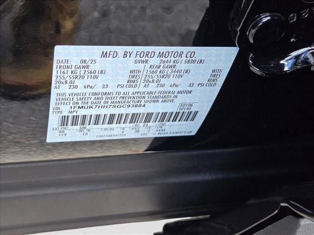 new 2025 Ford Explorer car, priced at $51,906