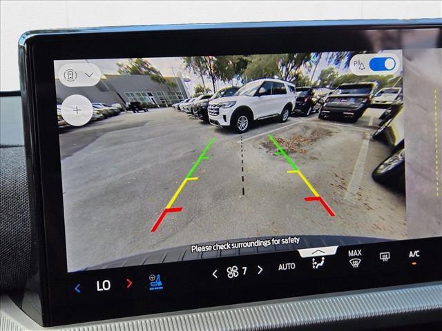 new 2025 Ford Explorer car, priced at $51,906