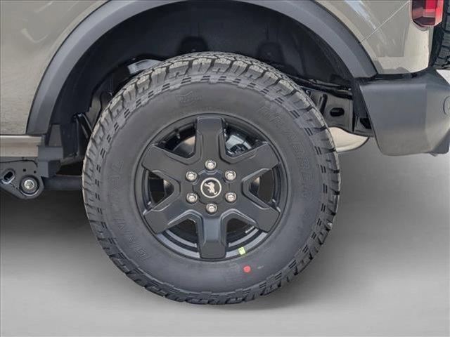 new 2025 Ford Bronco car, priced at $48,423