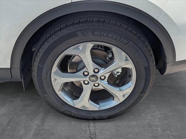 new 2025 Ford Escape car, priced at $32,992
