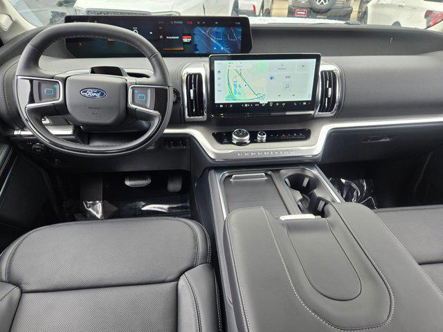 new 2025 Ford Expedition car, priced at $76,930