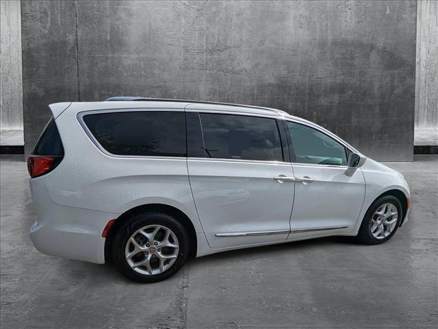 used 2020 Chrysler Pacifica car, priced at $13,895