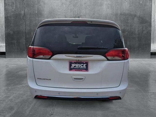 used 2020 Chrysler Pacifica car, priced at $13,895