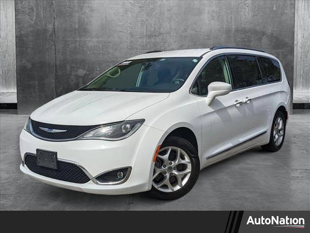 used 2020 Chrysler Pacifica car, priced at $13,895