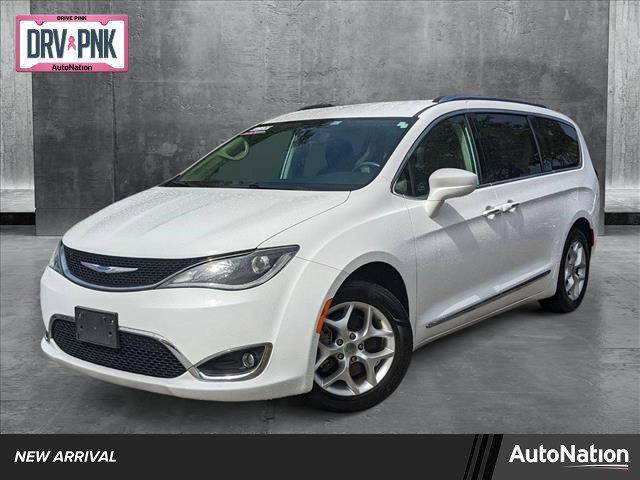 used 2020 Chrysler Pacifica car, priced at $13,895