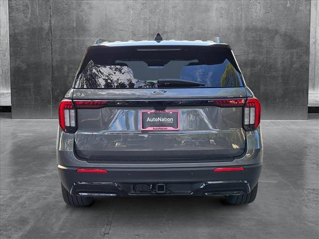 new 2025 Ford Explorer car, priced at $45,837