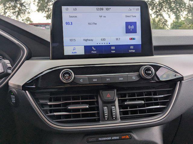 used 2022 Ford Escape car, priced at $21,144