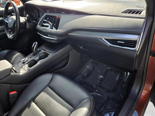 used 2021 Cadillac XT4 car, priced at $21,521