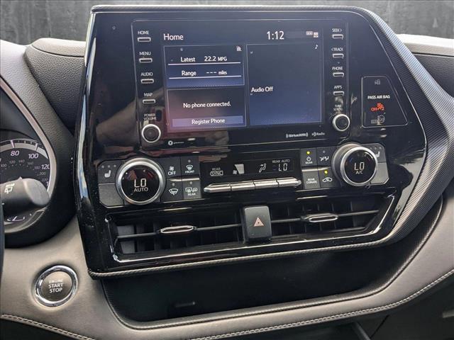 used 2022 Toyota Highlander car, priced at $33,984