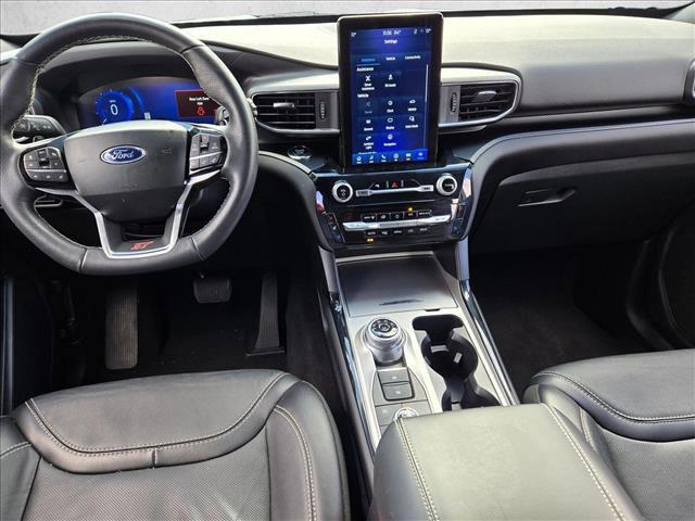 used 2023 Ford Explorer car, priced at $40,997