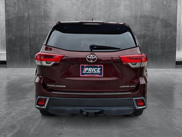 used 2019 Toyota Highlander car, priced at $27,889