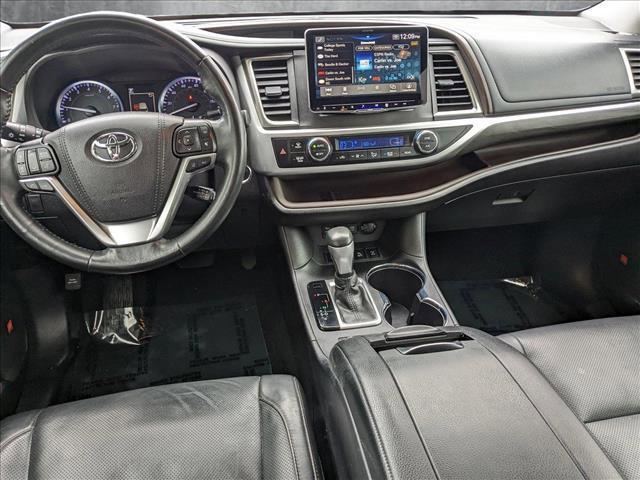 used 2019 Toyota Highlander car, priced at $27,889