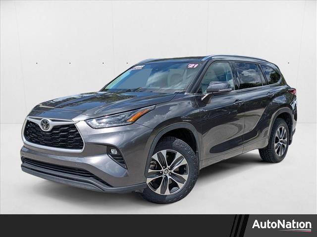 used 2021 Toyota Highlander car, priced at $24,997
