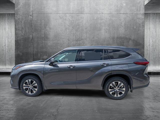 used 2021 Toyota Highlander car, priced at $24,997