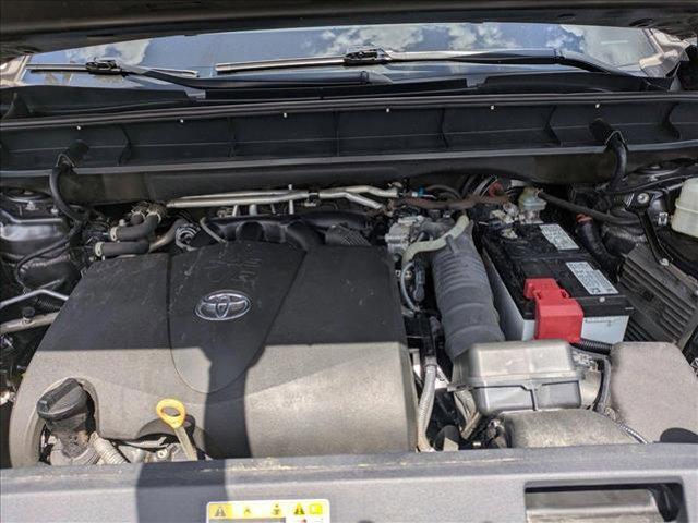 used 2021 Toyota Highlander car, priced at $24,997