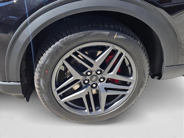 new 2025 Ford Explorer car, priced at $57,463