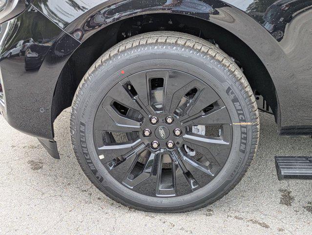 new 2025 Ford Expedition car, priced at $77,993
